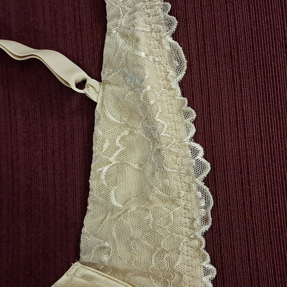 Self Expressions by Maidenform Underwire 38D Bra - Picture 6 of 8